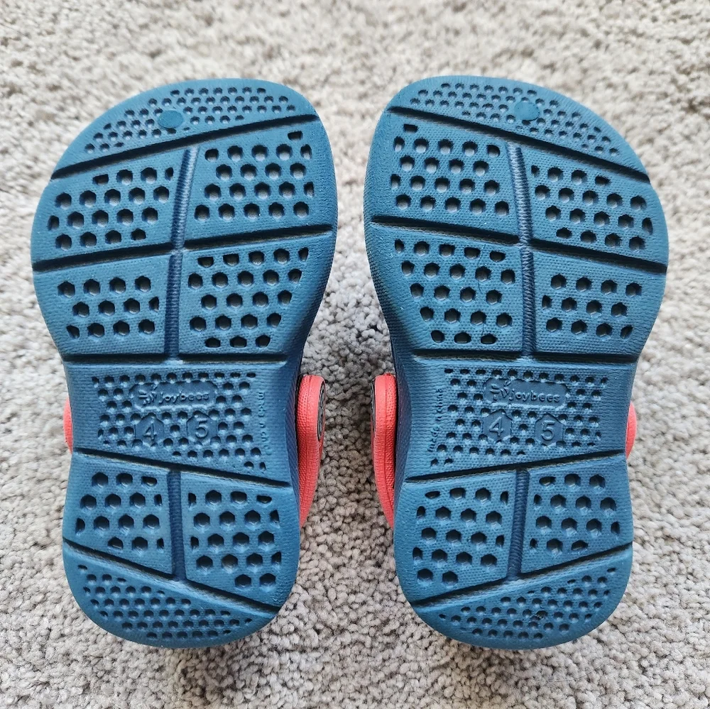 Joybees Toddler Harper Sandals In Navy Blue/Red, Size 4/5 Comfy Slip-On Clogs